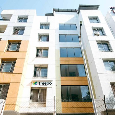Treebo Empire Executive Premium, Hinjewadi Otel Hinjawadi Dış mekan fotoğraf
