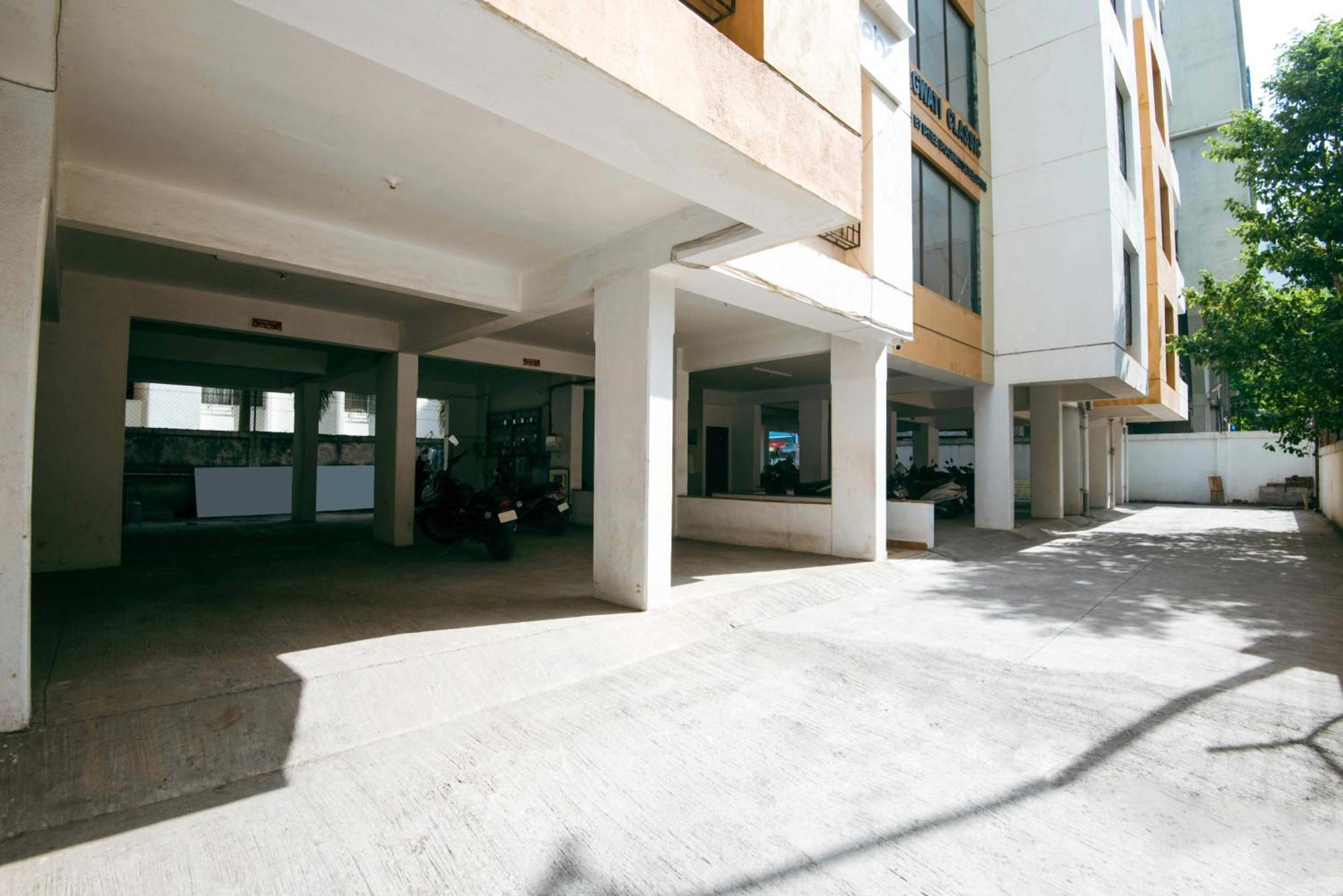 Treebo Empire Executive Premium, Hinjewadi Otel Hinjawadi Dış mekan fotoğraf